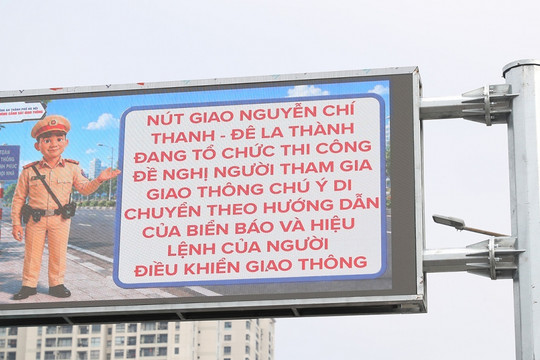Hà Nội lắp 36 màn hình LED để cập nhật ùn tắc, ngập úng theo thời gian thực
