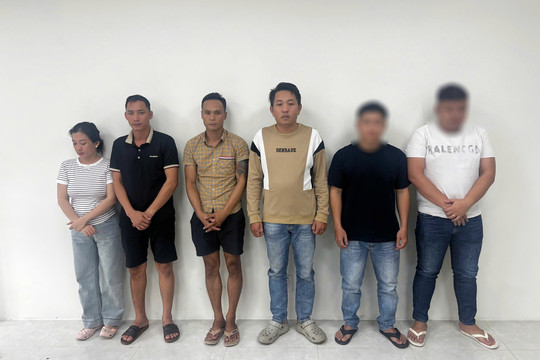 Công an Đà Nẵng liên tiếp triệt xóa 3 đường dây cá độ bóng đá qua mạng