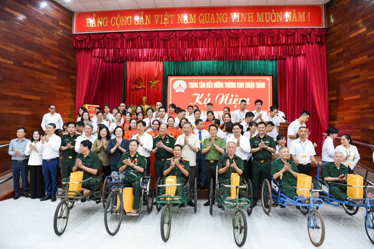 Tổng Bí thư, Chủ tịch nước: Đất nước phát triển, người có công và gia đình phải được chăm lo tốt hơn
