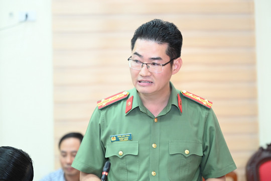 Vụ điểm 10 môn Toán ở Tuyên Quang: 26 bị can bị khởi tố về những tội danh gì?
