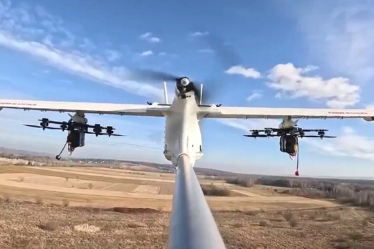 Ukraine triển khai chiến thuật “tàu mẹ” UAV nhằm khiến đối phương khó trở tay
