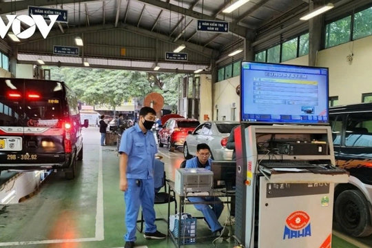 Cục Đăng kiểm dừng đặt lịch đăng kiểm xe ô tô qua ứng dụng trực tuyến