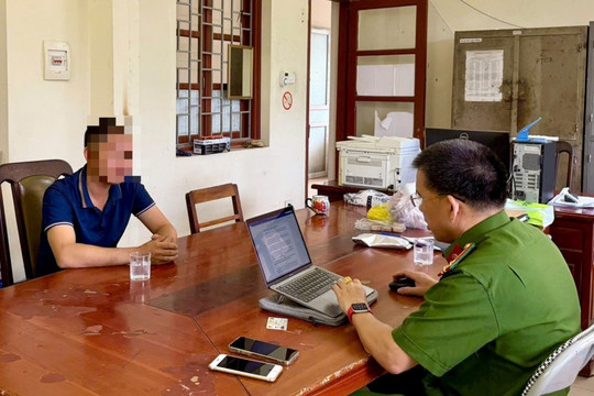 Đăng bài xúc phạm lãnh đạo xã lên Facebook, người đàn ông bị công an mời làm việc