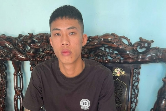 Vận động thành công đối tượng truy nã gây rối trật tự ra đầu thú