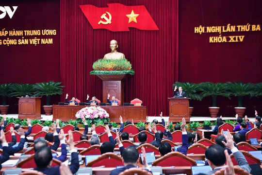 Đổi mới mô hình tăng trưởng: Hiện thực hóa mục tiêu tăng trưởng cao và bền vững