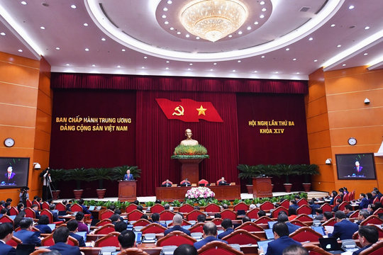 Thông cáo báo chí về ngày làm việc thứ ba Hội nghị Trung ương 3 khóa XIV