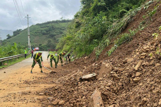 Điện Biên cảnh báo nguy cơ rất cao xảy ra lũ quét, sạt lở đất sau mưa lớn kéo dài