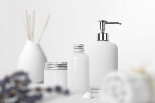 Bộ Y tế thu hồi số công bố của 313 loại mỹ phẩm quen thuộc