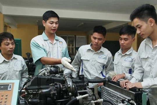 Hà Nội sắp xếp, tổ chức lại các cơ sở giáo dục nghề nghiệp, giáo dục thường xuyên