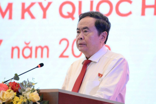 Chủ tịch Quốc hội: Giám sát phải tháo gỡ điểm nghẽn, cảnh báo rủi ro