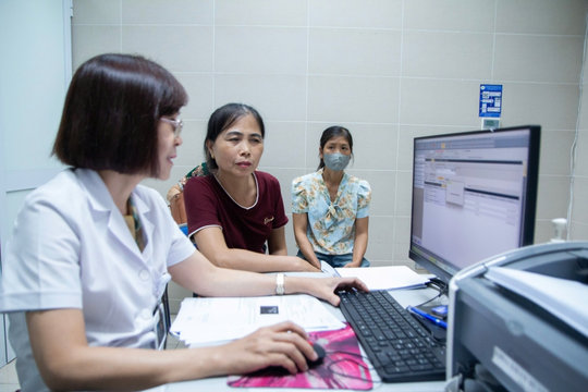 Phấn đấu 100% dân số tham gia BHYT vào năm 2030