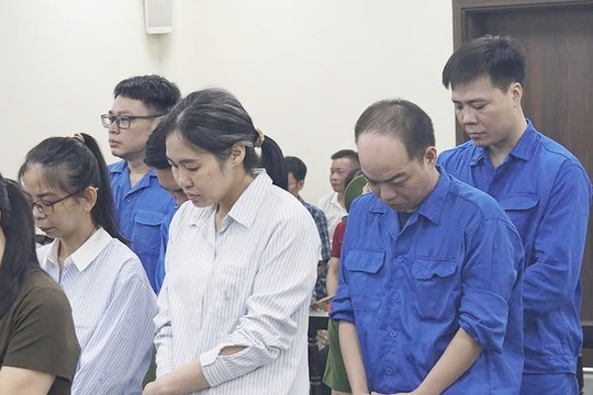 Cựu Cục phó Nguyễn Thế Việt bị tuyên án 6 năm tù về tội nhận hối lộ