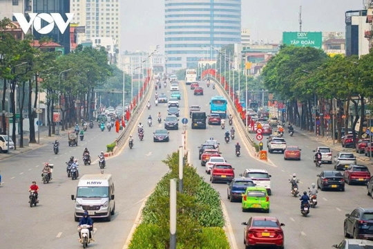 Thời tiết ngày 8/8: Hà Nội nắng 35 độ, Bắc Trung Bộ có mưa dông cục bộ