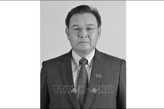 Chủ tịch Quốc hội sẽ viếng Đồng chí Xaysomphone Phomvihane tại Lào