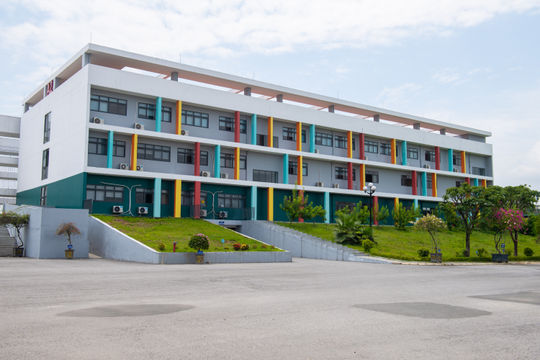 Hôm nay, 326 thí sinh chuyên Tuyên Quang làm thủ tục thi lại tốt nghiệp THPT