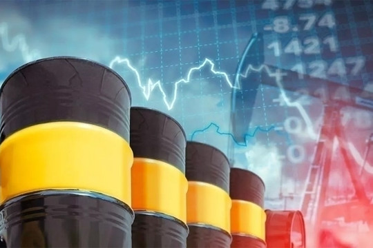Giá xăng dầu hôm nay 17/8: Không biến động