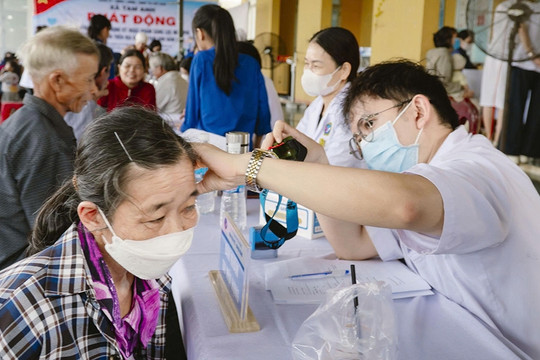 100 ngày cao điểm khám sức khỏe miễn phí cho người dân Đà Nẵng