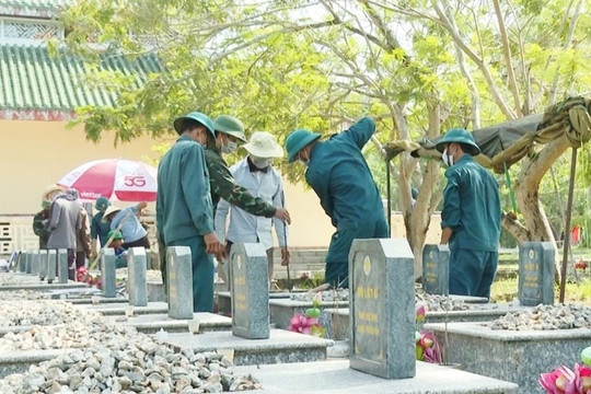 Huế hoàn thành lấy mẫu hài cốt liệt sĩ