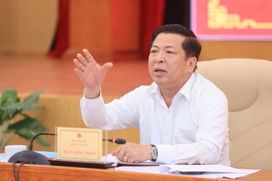 Bộ trưởng Trần Hồng Minh nói gì về chung cư có thời hạn, mua nhà ở xã hội?