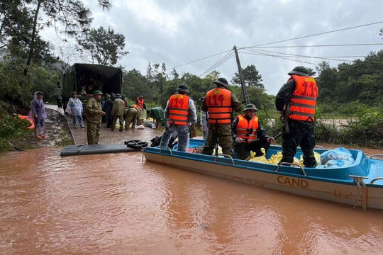 Lạng Sơn huy động bộ đội biên phòng hỗ trợ khắc phục hậu quả mưa lũ