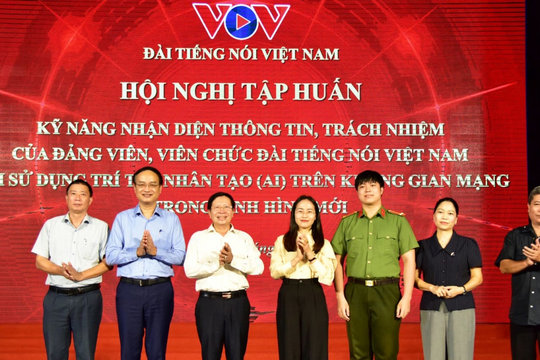 VOV tập huấn kỹ năng sử dụng AI an toàn và trách nhiệm của người đảng viên