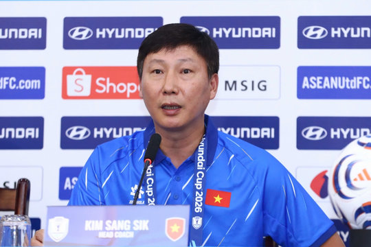 HLV Kim Sang Sik tiết lộ dự định đặc biệt ở chung kết Việt Nam vs Thái Lan