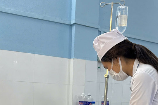 Gia Lai làm rõ vụ nghi ngộ độc thực phẩm khiến trên 100 người nhập viện