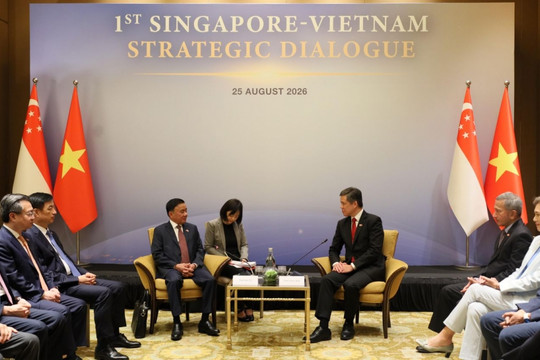 Lễ đón Thường trực Ban Bí thư Trần Cẩm Tú thăm Singapore