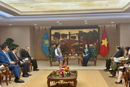 Việt Nam - Kazakhstan thúc đẩy hợp tác văn hóa, du lịch và kinh tế