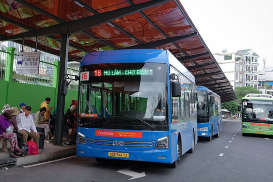 Metro số 1 miễn phí vé ngày 2/9, nhiều tuyến xe buýt tăng tần suất hoạt động