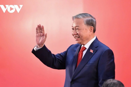 Tổng Bí thư, Chủ tịch nước gửi điện mừng Quốc khánh Cộng hòa Kyrgyzstan