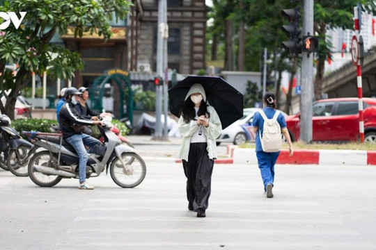 Thời tiết ngày 1/9: Miền Bắc nắng nóng, miền Trung mưa lớn