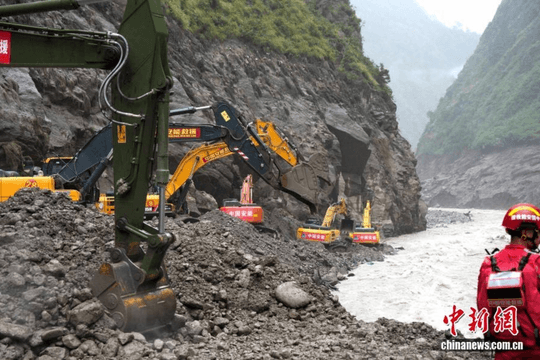 Trung Quốc cảnh báo nguy cơ sập đổ sông băng vẫn hiện hữu ở Nepal