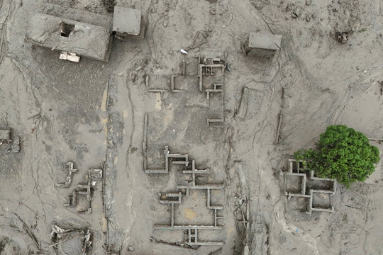 Lũ quét Nepal: Hơn 1.000 người chết, rác thải vượt ngưỡng 2,2 triệu tấn