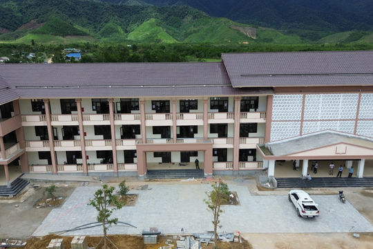 Cận cảnh 2 trường liên cấp đầu tư hiện đại sẵn sàng đón học sinh vùng cao TP Huế