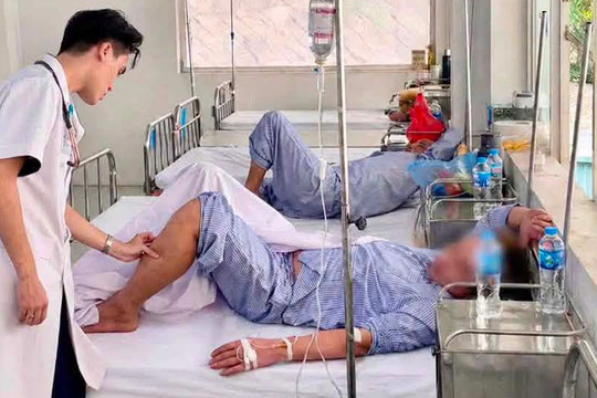 6 việc người thoái hóa khớp gối nên làm để giảm đau, hạn chế khớp cứng và yếu cơ