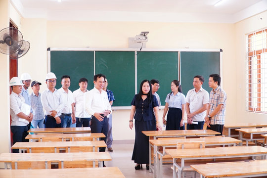 Thần tốc cải tạo trụ sở dôi dư thành điểm trường, kịp khai giảng năm học mới