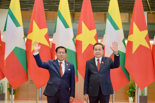 Chủ tịch Quốc hội Trần Thanh Mẫn hội kiến Tổng thống Myanmar Min Aung Hlaing