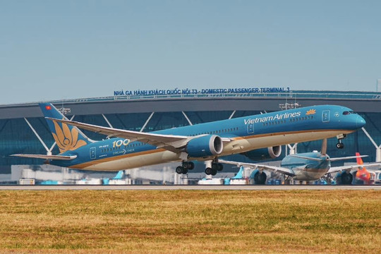 Vietnam Airlines bố trí thêm chuyến bay sau sự cố tro bụi núi lửa tại Indonesia