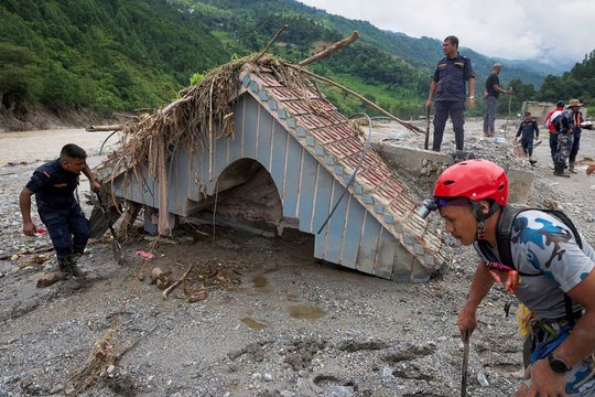 Người phụ nữ Nepal được tìm thấy sống sót thần kỳ sau khi gia đình đã làm tang lễ