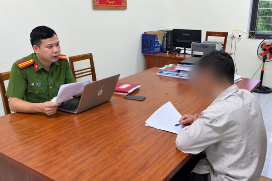 Phạt 12,5 triệu đồng người đăng thông tin sai, xúc phạm uy tín công an xã