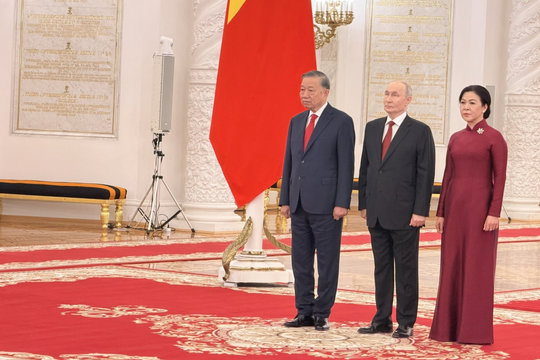 Tổng thống Nga Vladimir Putin chủ trì Lễ đón Tổng Bí thư, Chủ tịch nước Tô Lâm