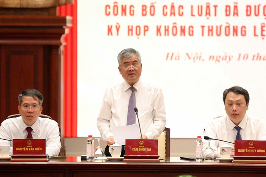 Công bố lệnh của Chủ tịch nước về 15 luật được Quốc hội thông qua