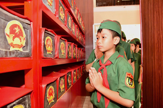 Phát hiện 11 hài cốt liệt sĩ, 8 di vật tại Công viên Lê Thị Riêng