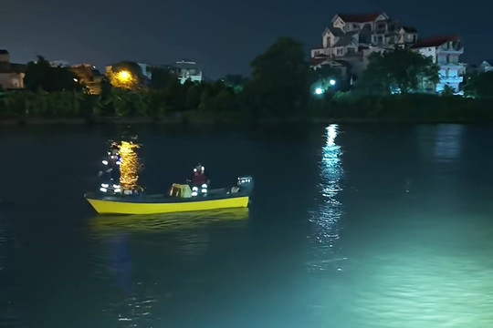 Tìm thấy thi thể thiếu tá quân đội mất tích khi nhảy xuống sông Trà Lý cứu người