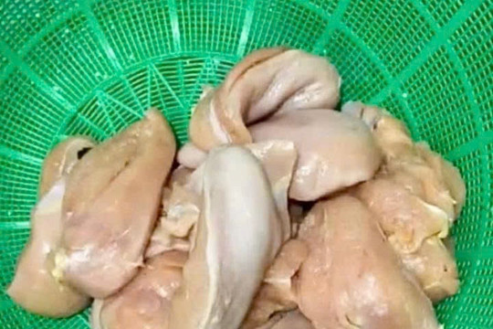 Lại thêm 2 trường ở Hà Nội gặp sự cố bữa ăn bán trú