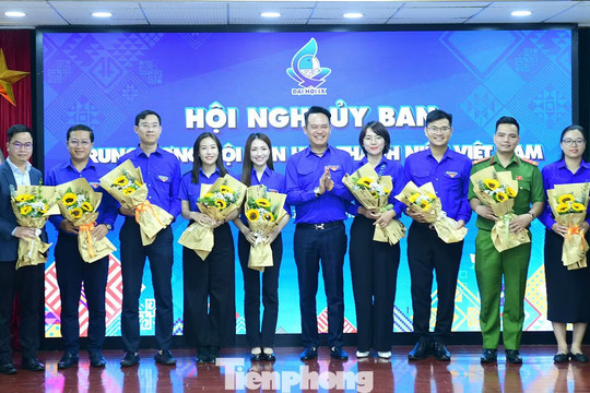 Ca sĩ Hòa Minzy, MC Khánh Vy làm Ủy viên Ủy ban Trung ương Hội LHTN Việt Nam