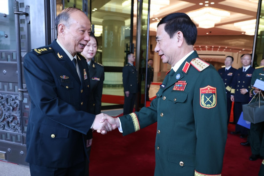 Đại tướng Phan Văn Giang hội kiến Phó Chủ tịch Quân ủy Trung ương Trung Quốc