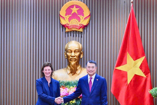 Thủ tướng Lê Minh Hưng tiếp Tổng Giám đốc Điều hành FTSE Russell
