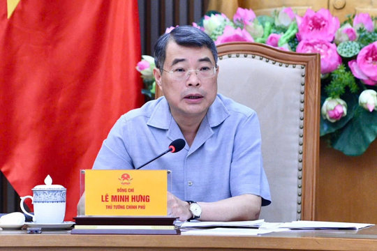 Thủ tướng làm việc với Bộ Xây dựng và các bộ, ngành về các dự án trọng điểm